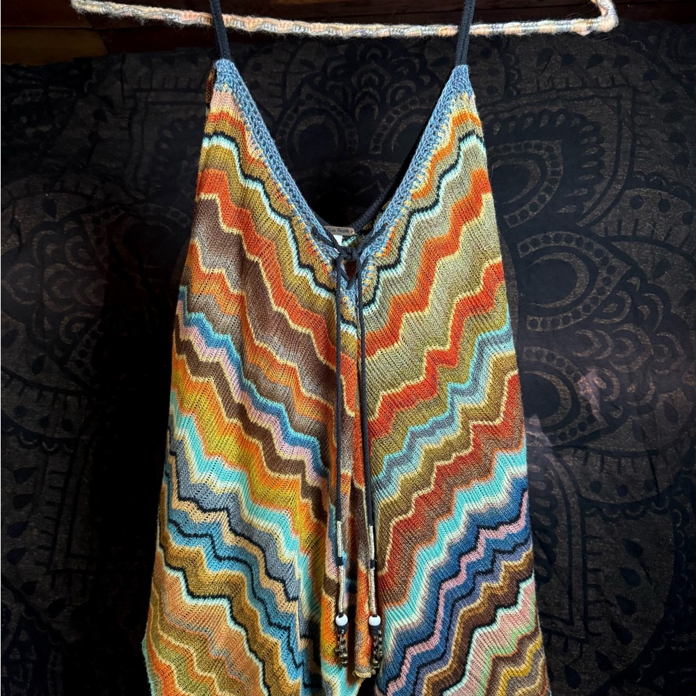 🦋🌈70’s Zigzag boho tank by Free People